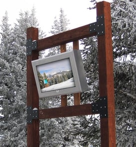 OUTDOOR_LCD_ENCLOSURE_VAIL_SKI_RESORT_VIEWSTATION_ITSENCLOSURES.jpg